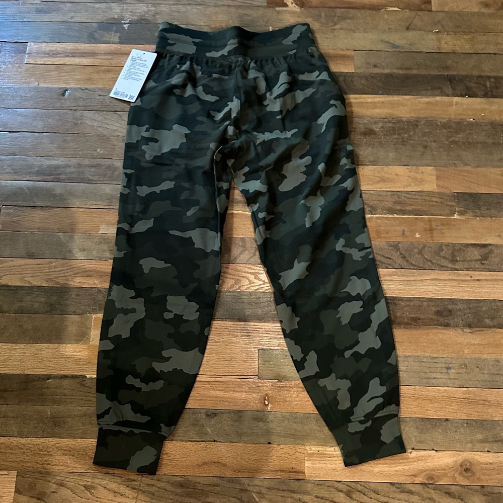 Lululemon Ready To Rulu Joggers Size Green Camo Nwt!!!